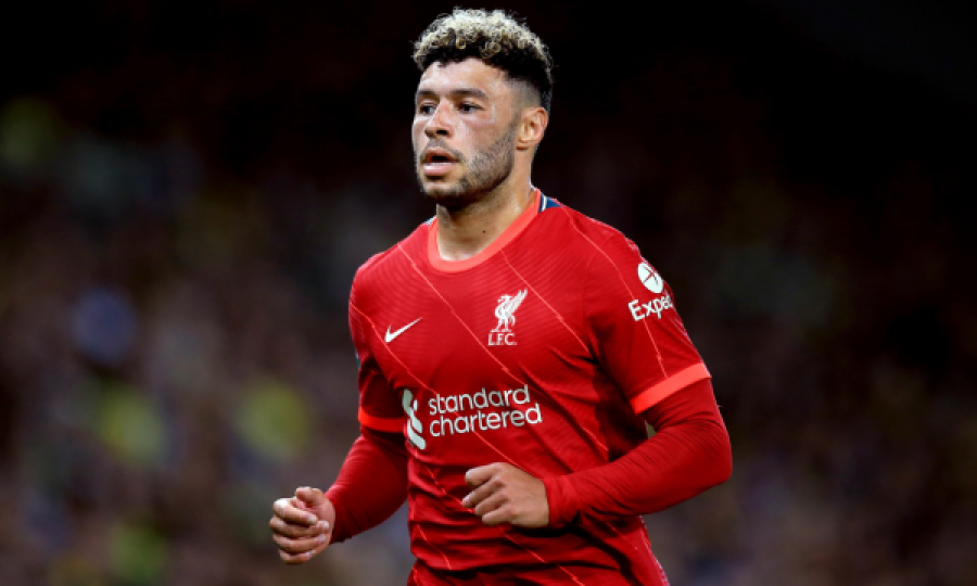 Liverpooli merr vendim përfundimtar për Alex-Oxlade Chamberlain?