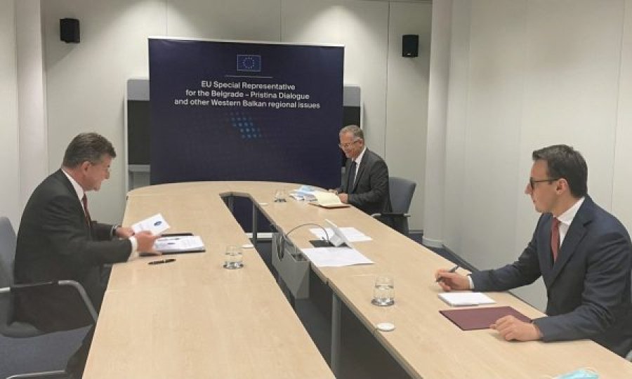 Takimi i Bislimit me Petkoviq nesër në Bruksel