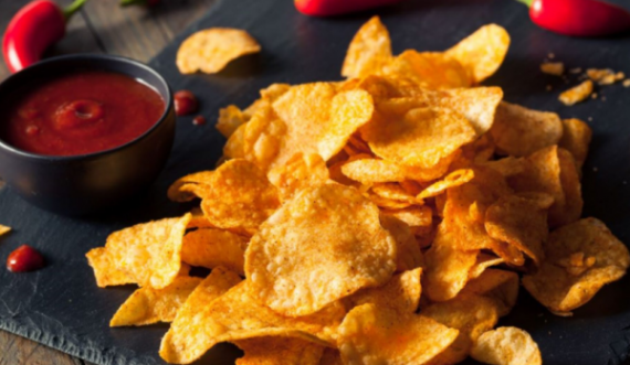 A e dini pse pakot e qipsave janë gjithmonë gjysmë të zbrazura?