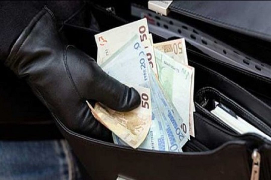 Vjedhje në Prishtinë, avullohen rreth 150 euro