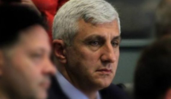 Lushi ia përmend rrëzimin Kurtit: Mos u bëj matrapaz