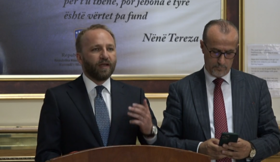 PDK: Konjufca në mënyrë arbitrare ndërpreu seancën kur erdhi pika për Trustin