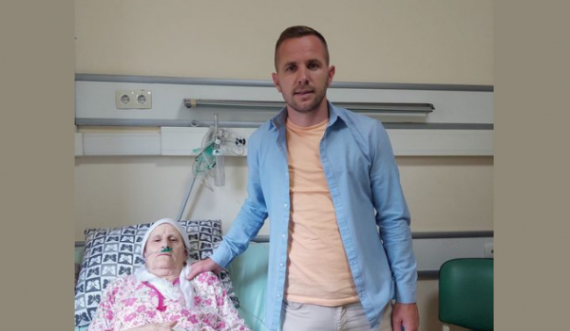 ‘Ai nuk do e fali veten e as ty, po e djeg një dhimbje, mos ia bëj dy’, nëna e Hysni Gucatit shtrihet në spital