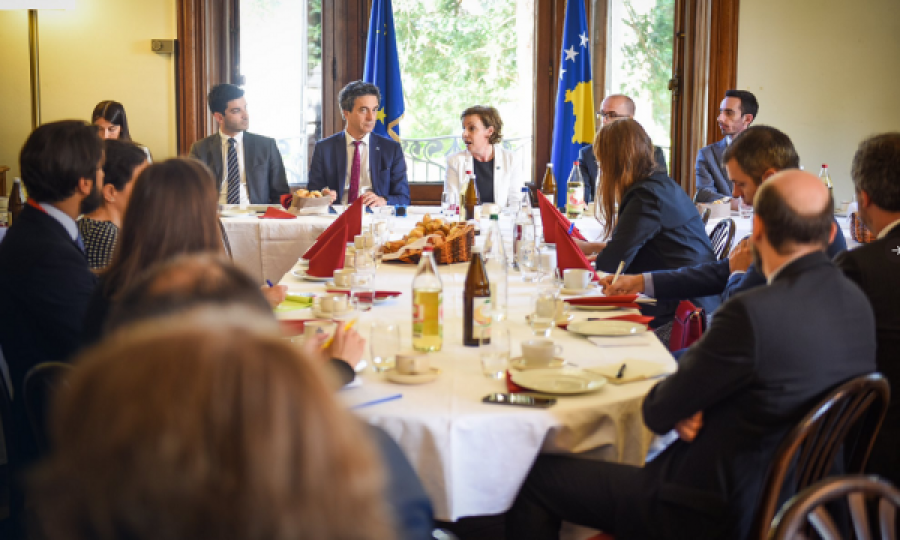 Gërvalla lobon për anëtarësimin e Kosovës në KiE, u shtron mëngjes ambasadorëve