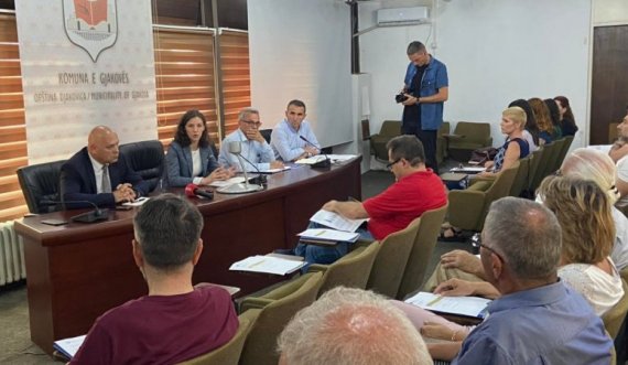 Rizavanolli prezanton para gjakovarëve Strategjinë e Energjisë 2022-2031