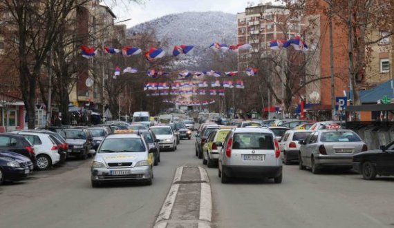 Dy ditë pas marrëveshjes për rrymën, sulmohet objekti i “Elektrokosmet” në veri