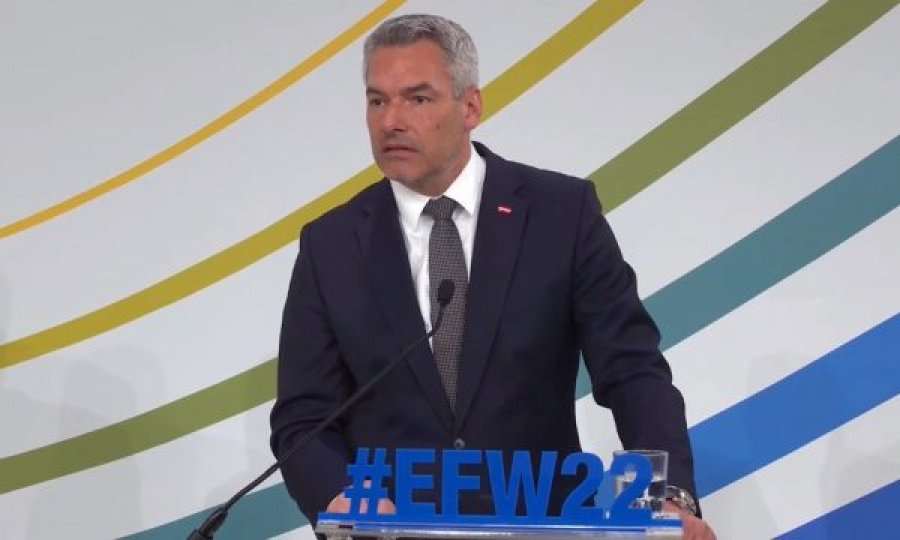 Kancelari austriak përmend investimet e Turqisë në Kosovë: Ballkani Perëndimor duhet afruar me BE-në