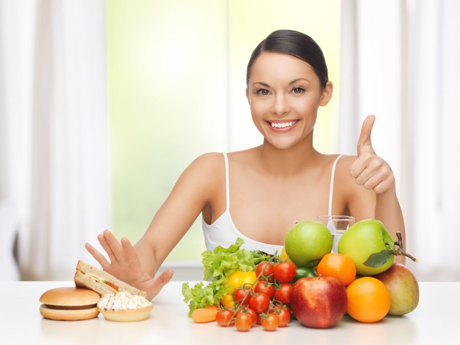5 mënyra të thjeshta dhe praktike për t’u ushqyer sa më shëndetshëm