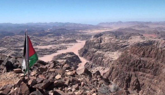 Opinionisti shqiptar aksidentohet në Jordani 