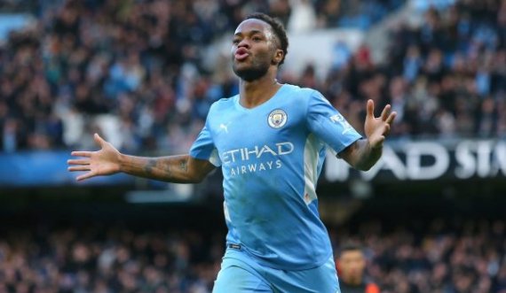 Sterling arrin marrëveshje personale me Chelsean