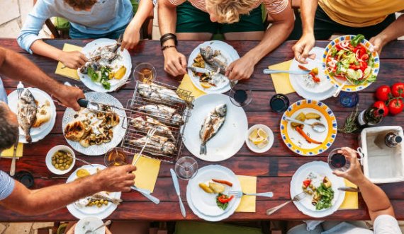 Konsumimi i peshkut dy herë në javë mund të rrisë rrezikun e kancerit me 22 për qind