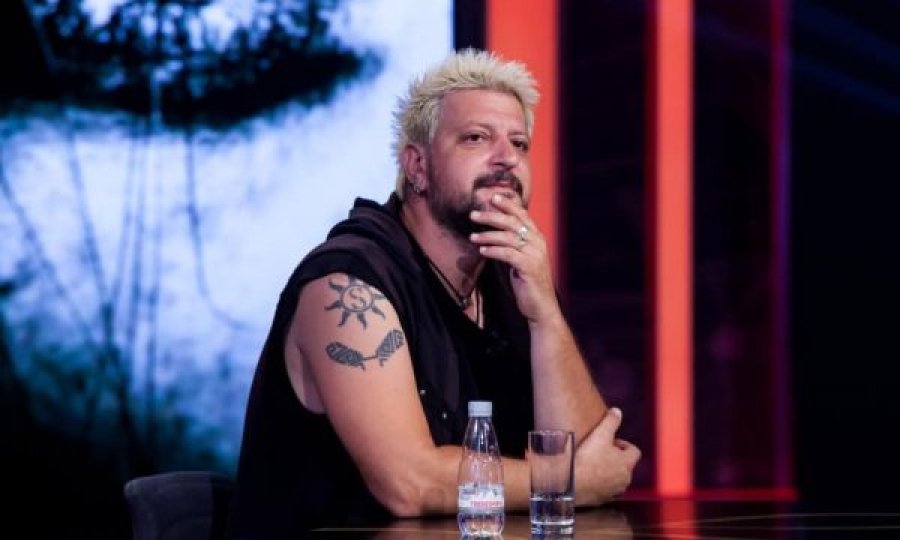 Dalin fotot e të dashurës së Bojken Lakos