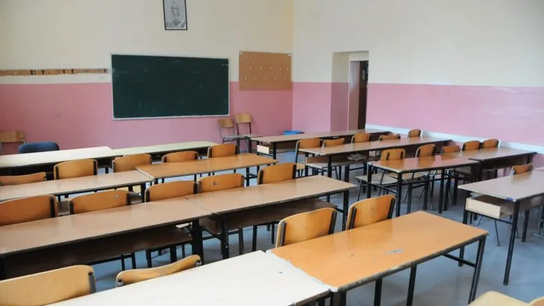 Barometri i Ballkanit: Shqipëria vendi më arsimdashës në rajon, ku renditet Kosova