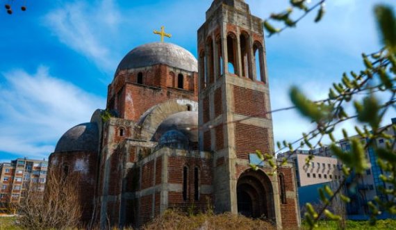 Çfarë do të ndodhë me kishën ortodokse që ndodhet në kampusin e UP-së