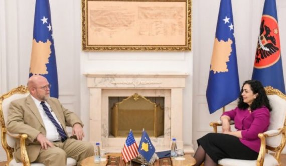 Osmani pret Hovenier: Retorika luftënxitëse nga Beogradi drejtuar nuk i kontribuon paqes në rajon