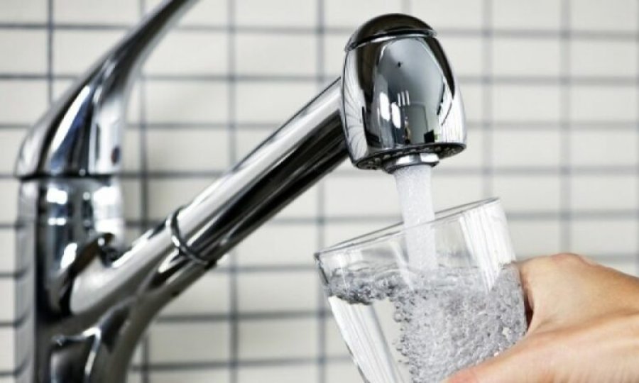 Njoftohet se të premten do të ketë ndërprerje të furnizimit me ujë të pijshëm në Obiliq