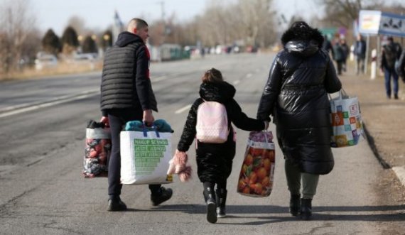 Kina nis evakuimin e qytetarëve nga Ukraina