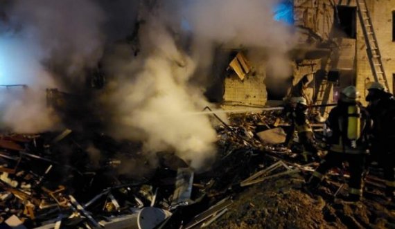Mediat ukrainase: Bombardohen lagjet e Kievit, këto janë zonat që janë aktualisht nën sulm