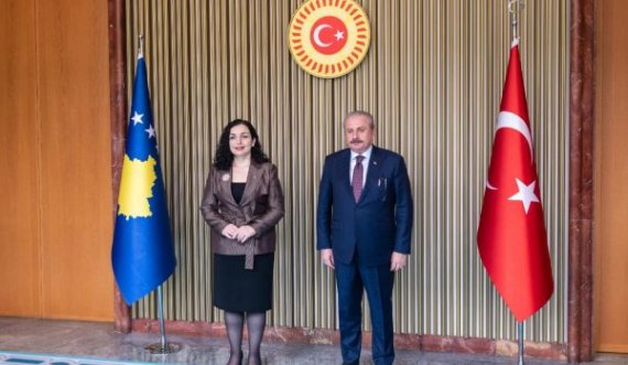 Osmani takon kreun e Parlamentit turk, flasin për forcim të raporteve Kosovë-Turqi