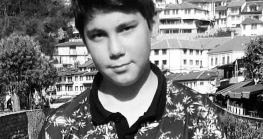 Vrasja e 14-vjeçarit në Prishtinë, reagon drejtori i shkollës ku Rijadi vijonte mësimet
