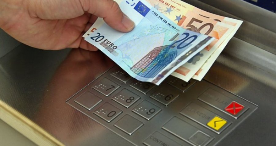 “Ke fituar punë me 200 euro dita”, fshijeni mesazhin sepse mund t’ju vjedhin te dhënat bankare
