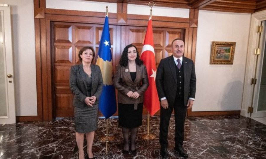 Osmani në takimin me Çavusoglun: Paqja në rajon është e mundshme me Kosovën në NATO