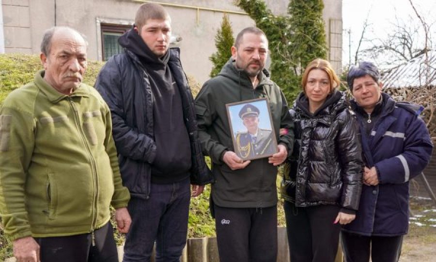“Putini ma vrau djalin e hareshëm”: Rrëfimi emocionues i babait të futbollistit të vrarë ukrainas