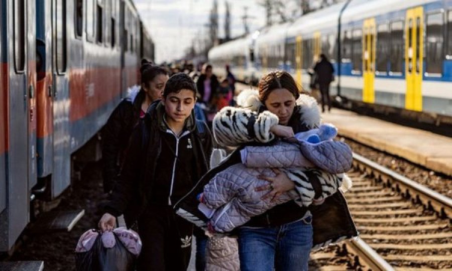 Afër 836 mijë refugjatë lëshuan Ukrainën që nga 24 shkurti