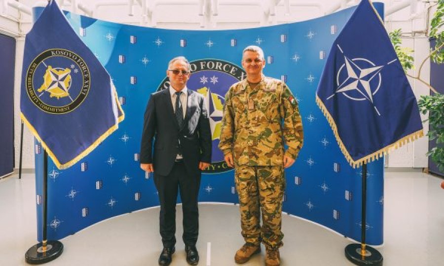Bislimi takon komandantin e KFOR-it