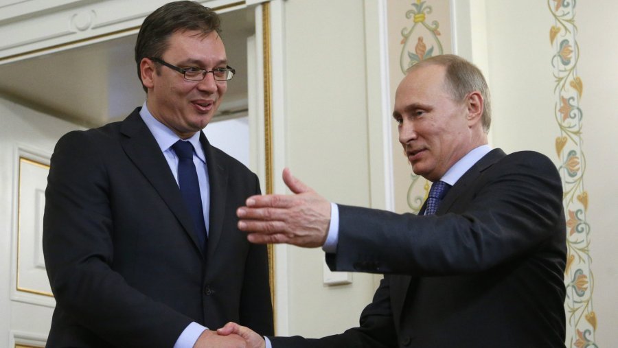 Serbia e Vuçiqit është 'kali i Trojës' i Putinit