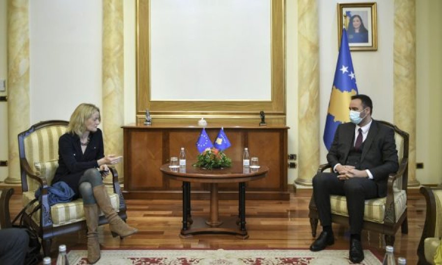 Konjufca takon von Cramon: Të përshpejtohet anëtarësimi i Kosovës në BE dhe NATO