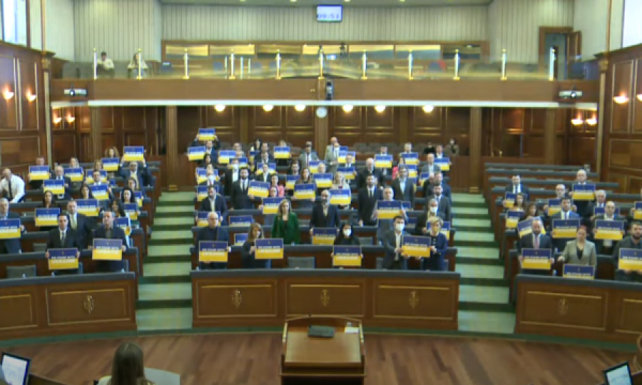 Deputetët e Kuvendit të Kosovës shprehin mbështetjen për Ukrainën