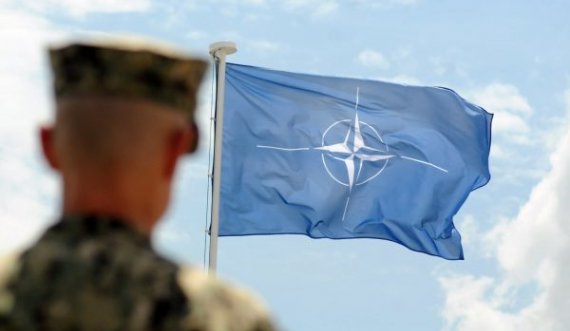A duhet NATO të hyjë në konflikt me Rusinë, ministri i Jashtëm letonez: Duhet t’i konsiderojmë të gjitha opsionet