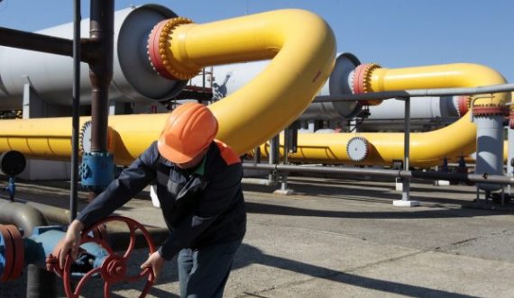 Nga nesër, Ukraina do të importojë gaz nga Polonia