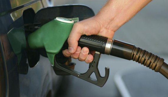Karburantet kapin çmime rekord në Shqipëri