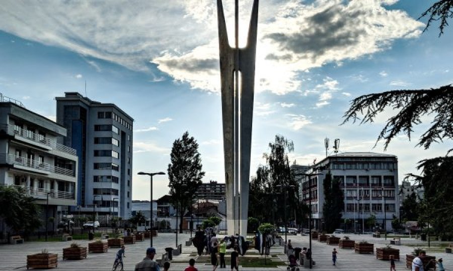 Komuna e Prishtinës anulon testimin e alarmit shkaku i manifestimit të Epopesë së UÇK’së