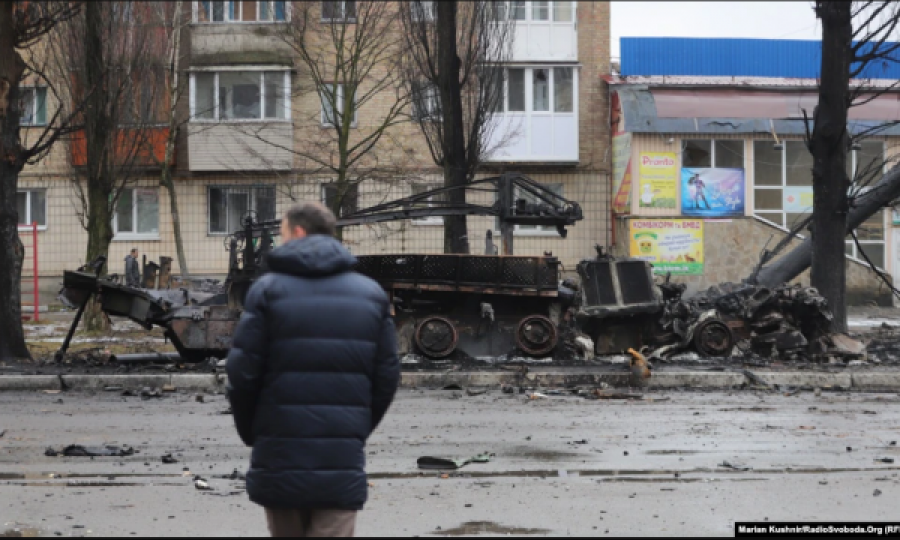 Shtetasit britanikë këshillohen të largohen nga Rusia