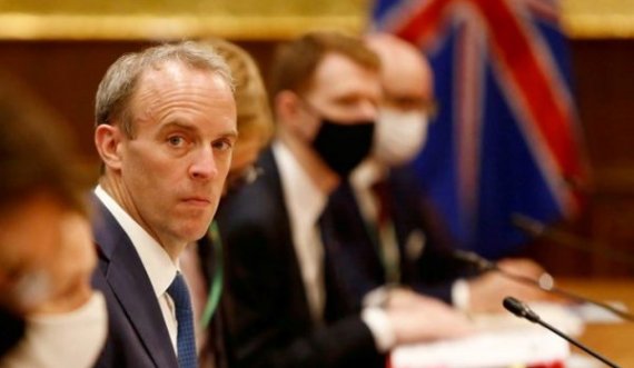 Sa kohë nevojitet për ta mposhtur Putinin? Zv/kryeministri britanik i përgjigjet kësaj pyetjeje