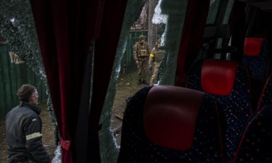 Ushtria ukrainase: Po zhvillohen beteja të ashpra, i kemi zënë disa pilotë armiq