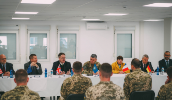 Kosova i hap dyert për familjet e ushtarëve ukrainas që shërbejnë në Kosovë
