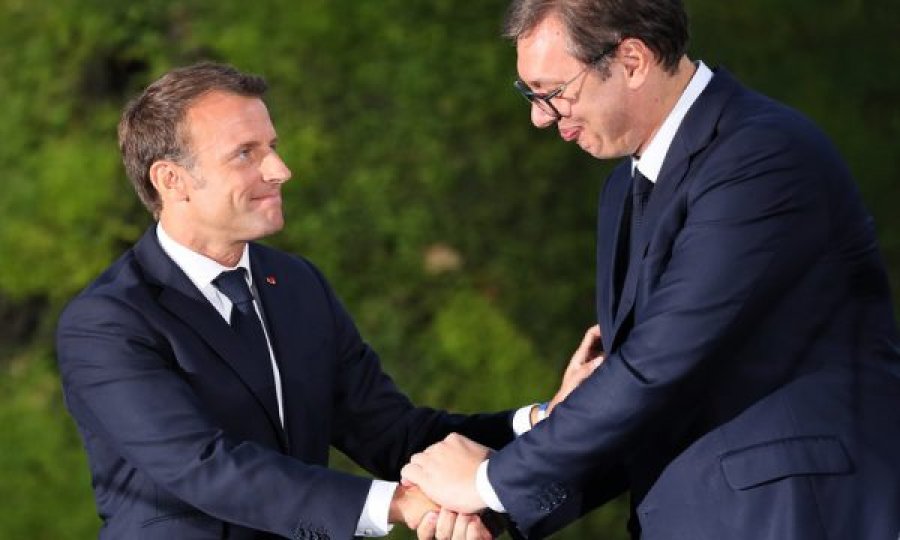 “Serbia e para në BE”, çfarë tha Pallati Elysee për telefonatën Macron -Vuçiq