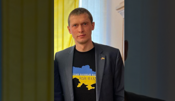 Një politikan jashtë Ukrainës bëhet ushtar i Zelenskiyt, shkon në luftë kundër Rusisë