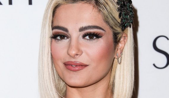 Mungon prej kohësh në rrjetet sociale, Bebe Rexha lajmërohet përmes një videoje: Jam ende gjallë