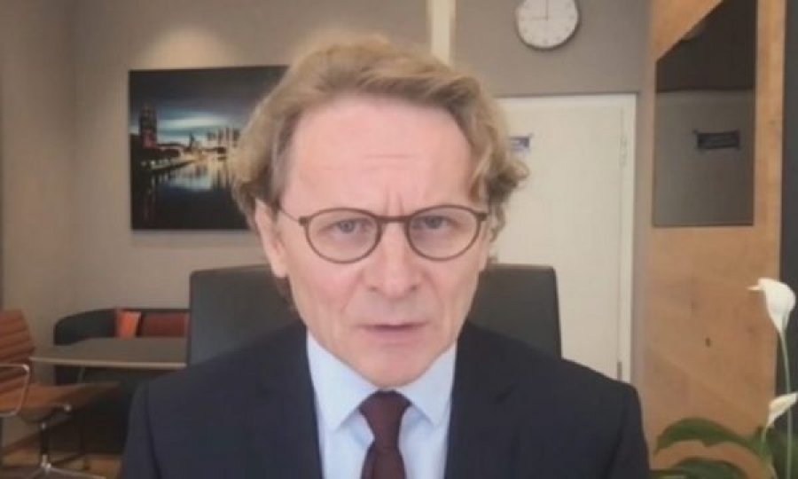 Shkencëtari kroat: Koronavirusi s’ka përfunduar, një valë e re vjen në vjeshtë