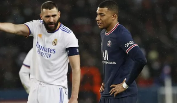 Benzema dhe Mbappe zhvilluan bisedë 15 minutëshe pas ndeshjes