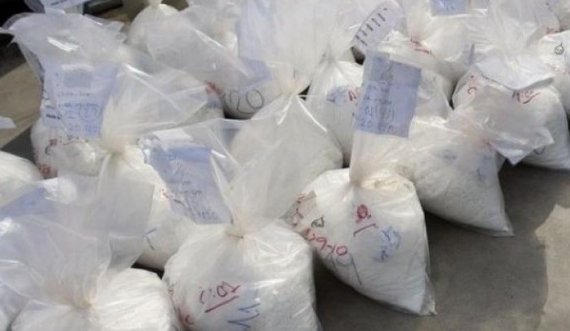 Arrestohen katër persona në Zvicër, ndër ta ka edhe nga Kosova, konfiskohen 35 kilogramë drogë dhe 80 mijë franga