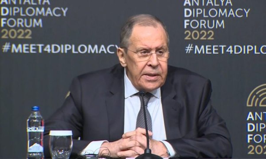 Lavrov e përmend Kosovën në Antali pas takimin me homologun e Ukrainës