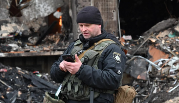 Si po e fiton luftën digjitale Ukraina kundër Rusisë