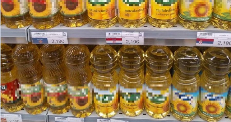 Supermarketet, i largojnë çmimet 3.49 euro për litrin e vajit