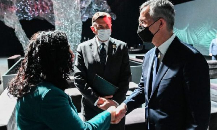 Osmani takon Stoltenbergun dhe Erdoganin në Forumin Diplomatik në Antali
